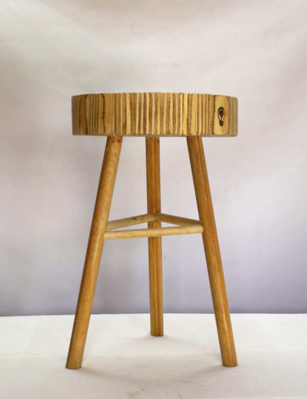 taburete pequeño