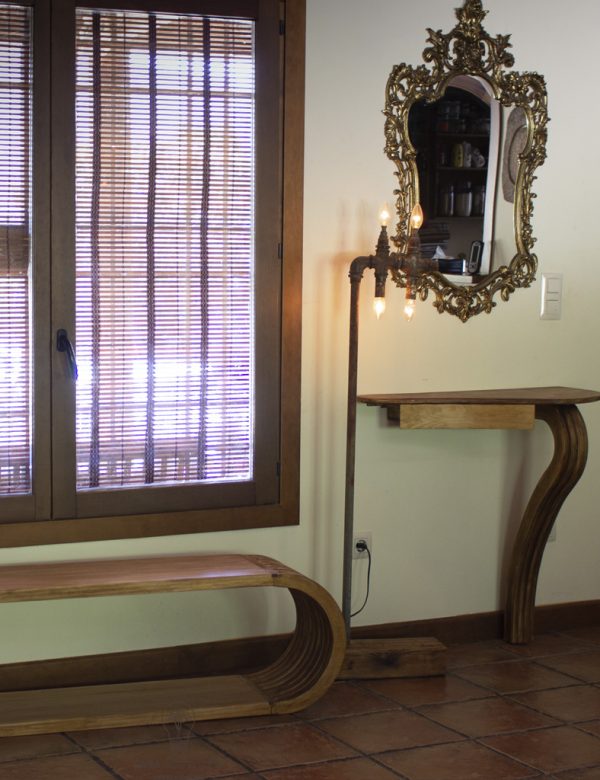 Banco consola de madera artesanal para recibidor