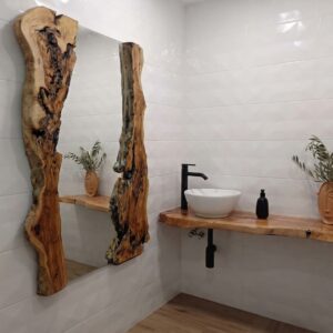 Encimera para lavabo de olivo artesanal con bordes naturales